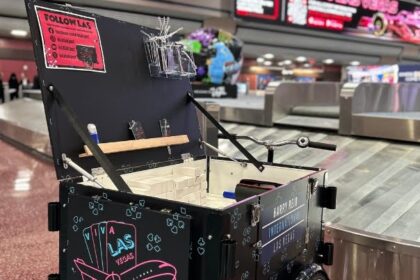 22691 - Library Book bike - tourism information - LAS airport Los Vegas - @lasairport - 2023